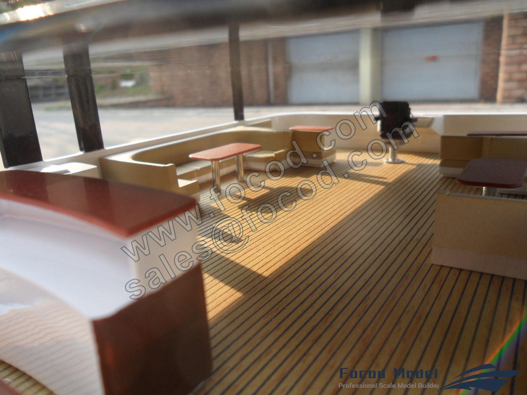 custom made model of 80英尺双体游艇